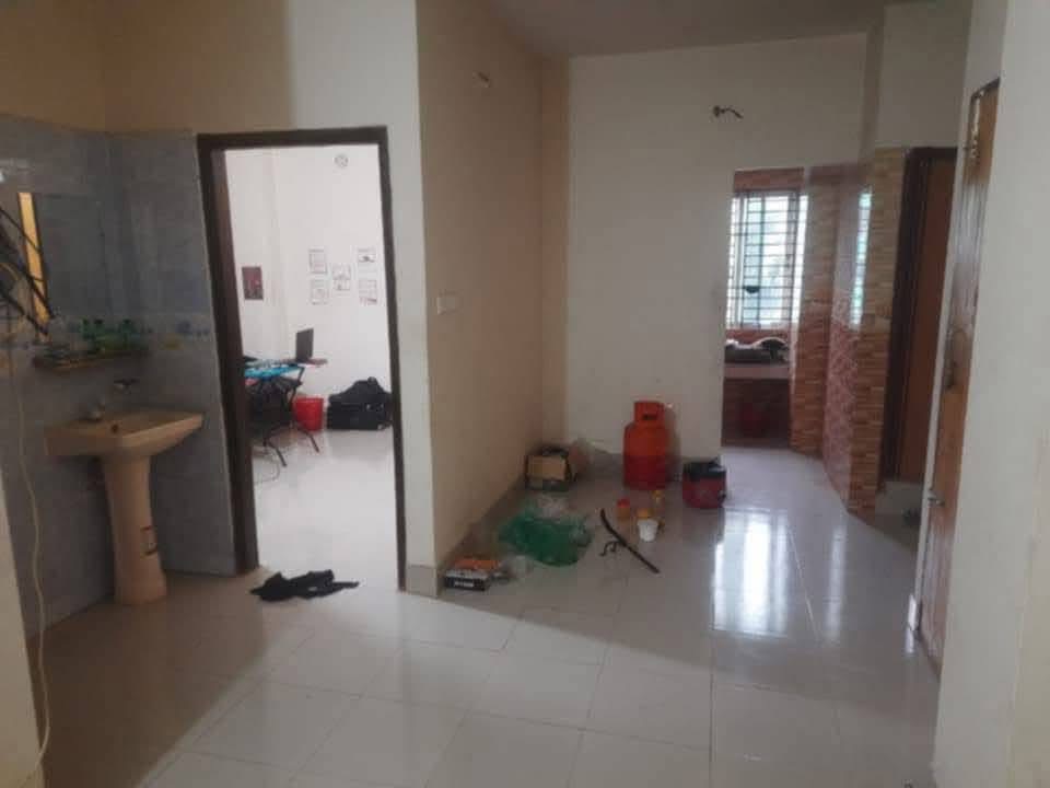 খিলখেতে ব্যাচেলর/ফ্যামিলি ফ্ল্যাট ভাড়া হবে 🏠